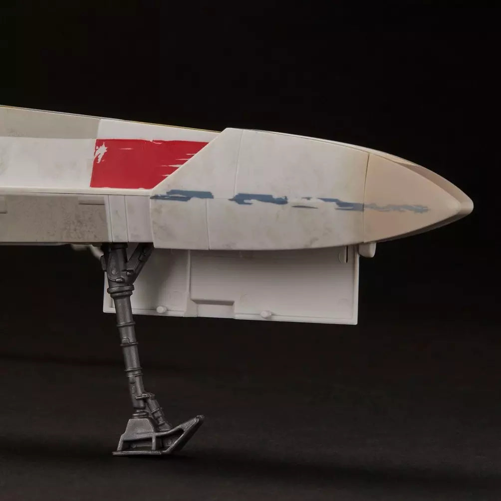 Star Wars: The Vintage Collection - Luke Skywalker’s (Red 5) X-Wing Fighter Vehicle (E6137) LOW STOCK
