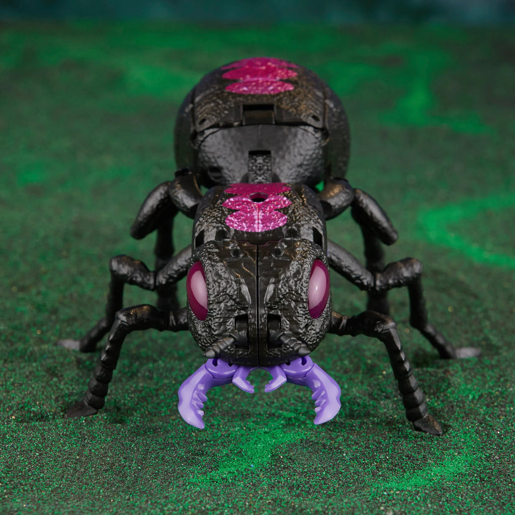 Transformers: Generations Selects - Voyager Class - Antagony (Beast Wars) Action Figure (F6942)