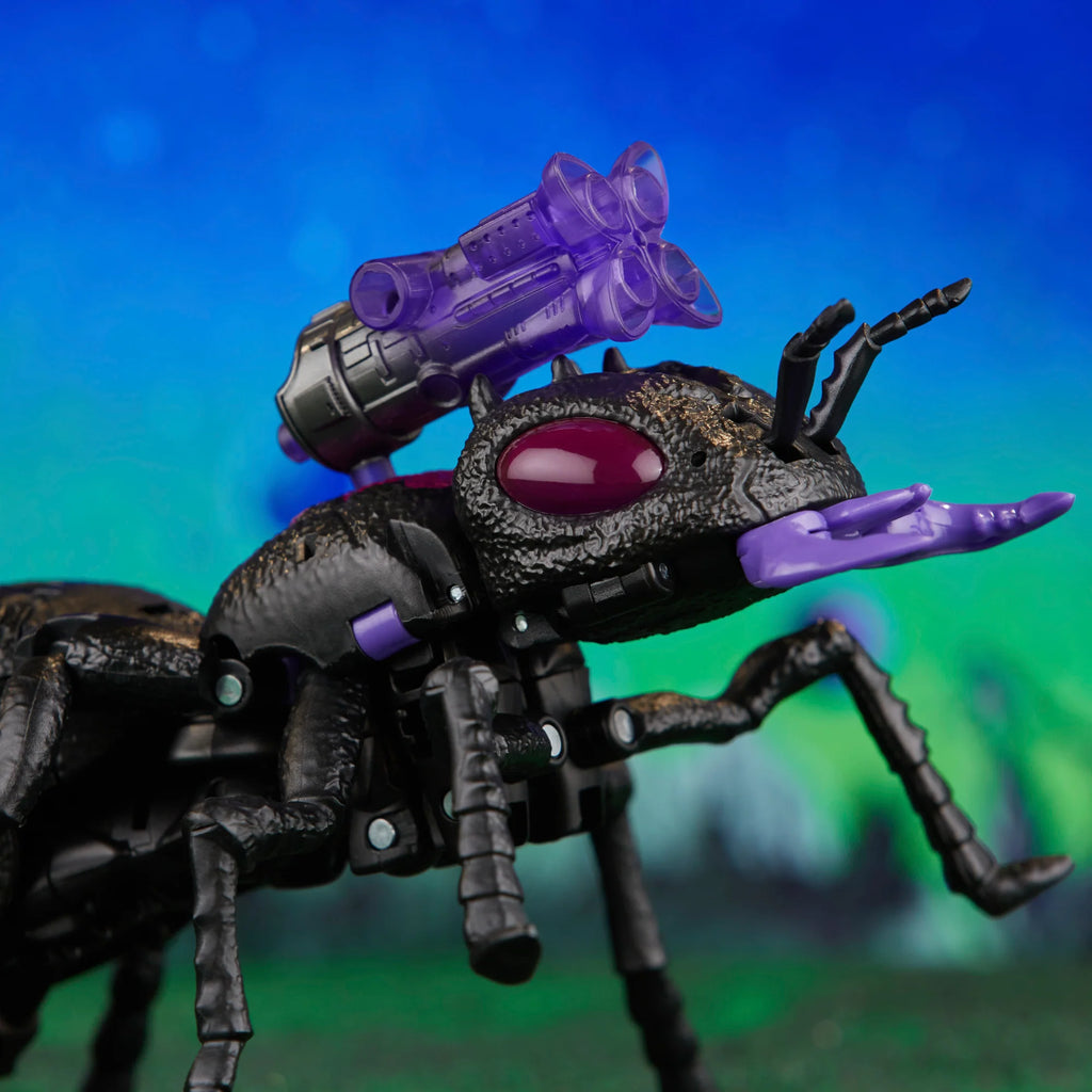 Transformers: Generations Selects - Voyager Class - Antagony (Beast Wars) Action Figure (F6942)