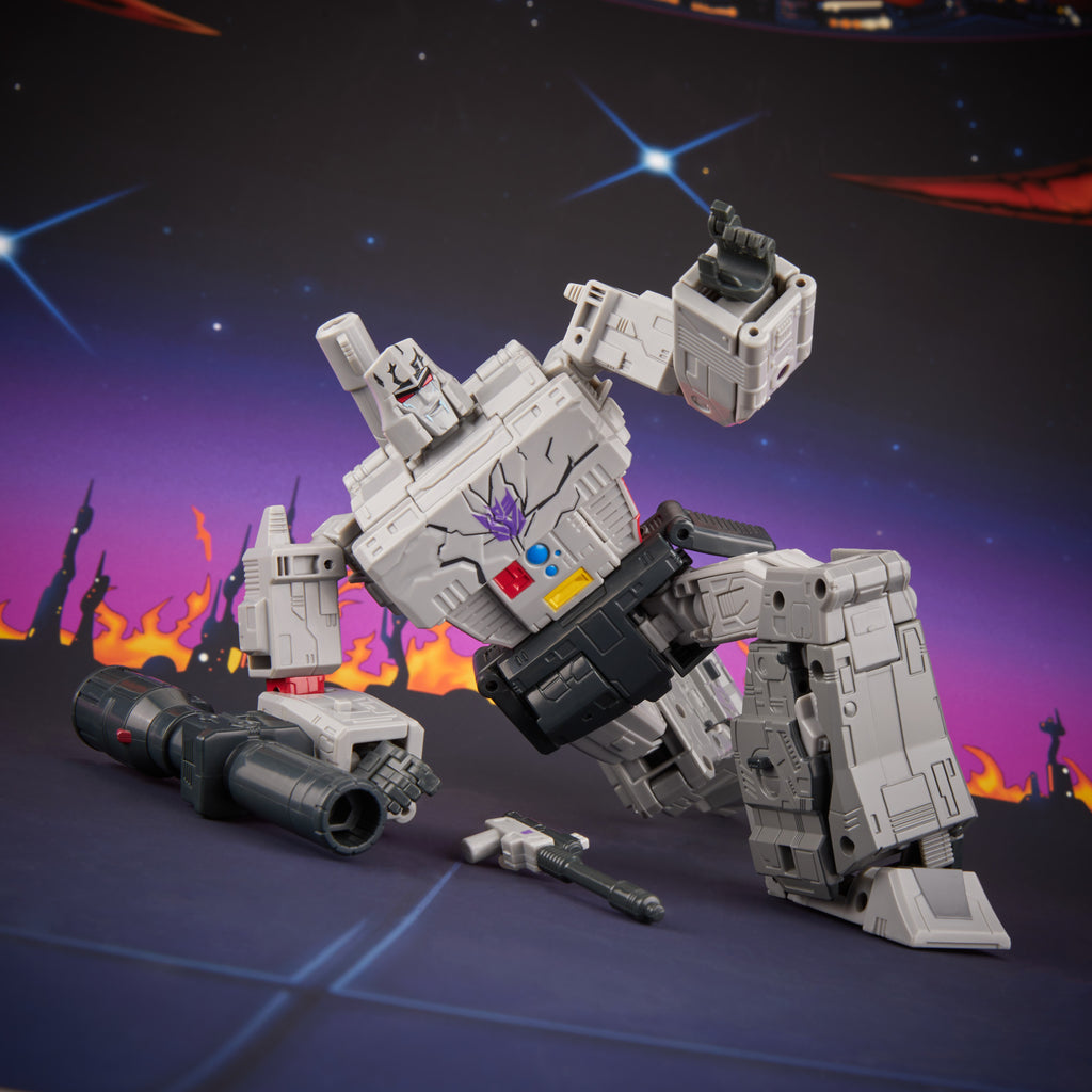 [PRE-ORDER] Transformers: Studio Series (MTMTE) The Movie (40th Anniversary) Leader Megatron Action Figure G2255