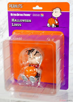 Medicom: Ultra Detail Figure - We Love Peanuts: Series 16 - UDF No. 766: Halloween Linus (MEDUDF766) LAST ONE!