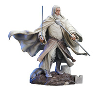 Diamond Gallery Diorama - Lord of the Rings - Gandalf Deluxe PVC Statue (84809) LAST ONE!