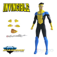 Diamond Select Toys - Amazon Original: Invincible - #001 - Invincible Deluxe Action Figure (84404) LOW STOCK