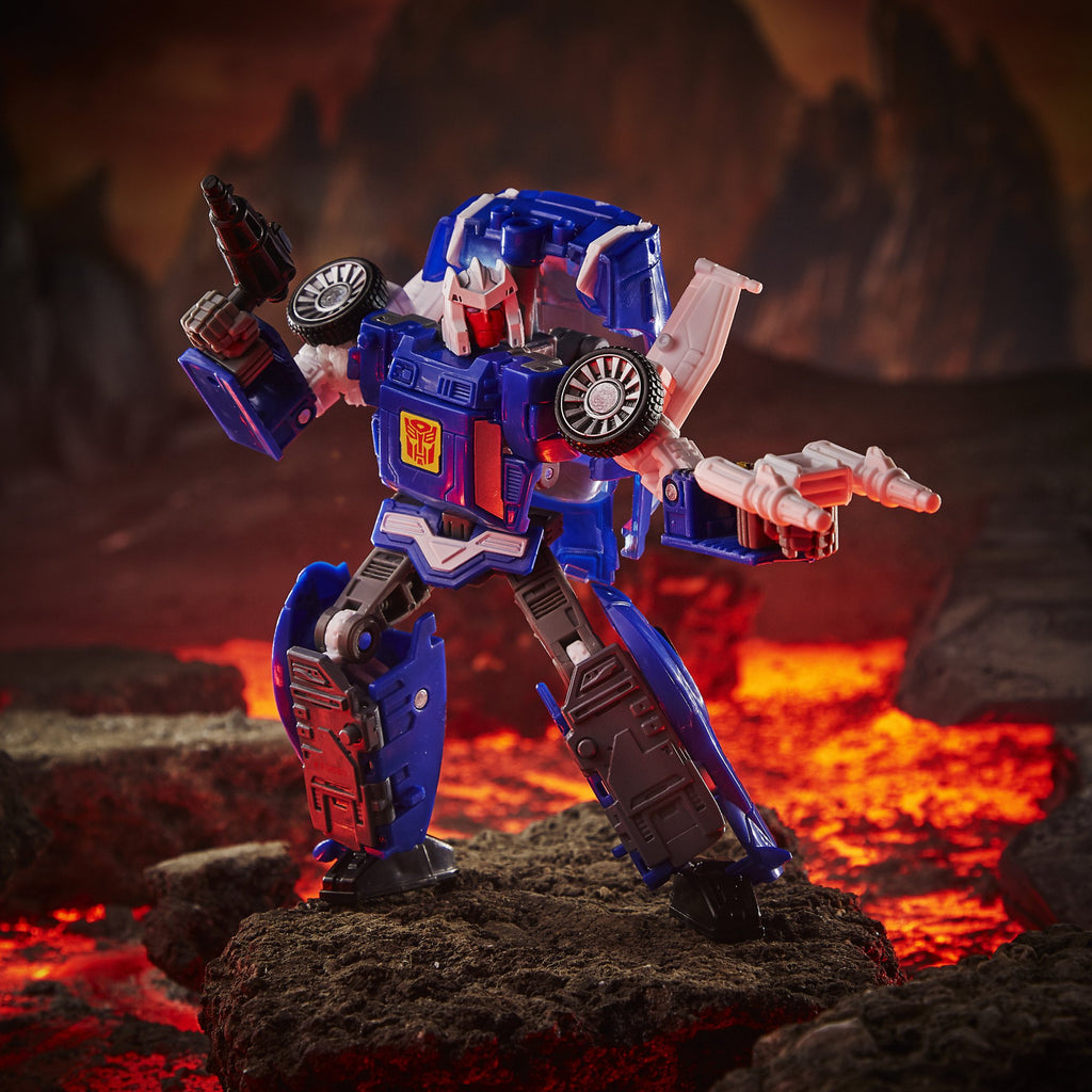 Transformers - War for Cybertron: Kingdom WFC-K26 Deluxe Tracks Action Figure (F0680) LOW STOCK